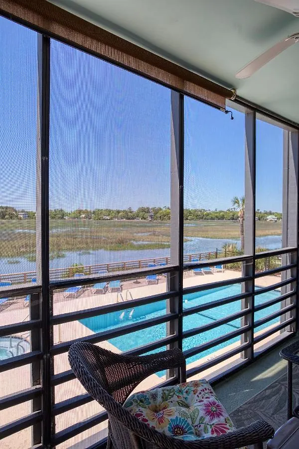 Apartment Bella Vista: Marshfront 1 Block To The Beach. Pool & Hot Tub-1st Floor