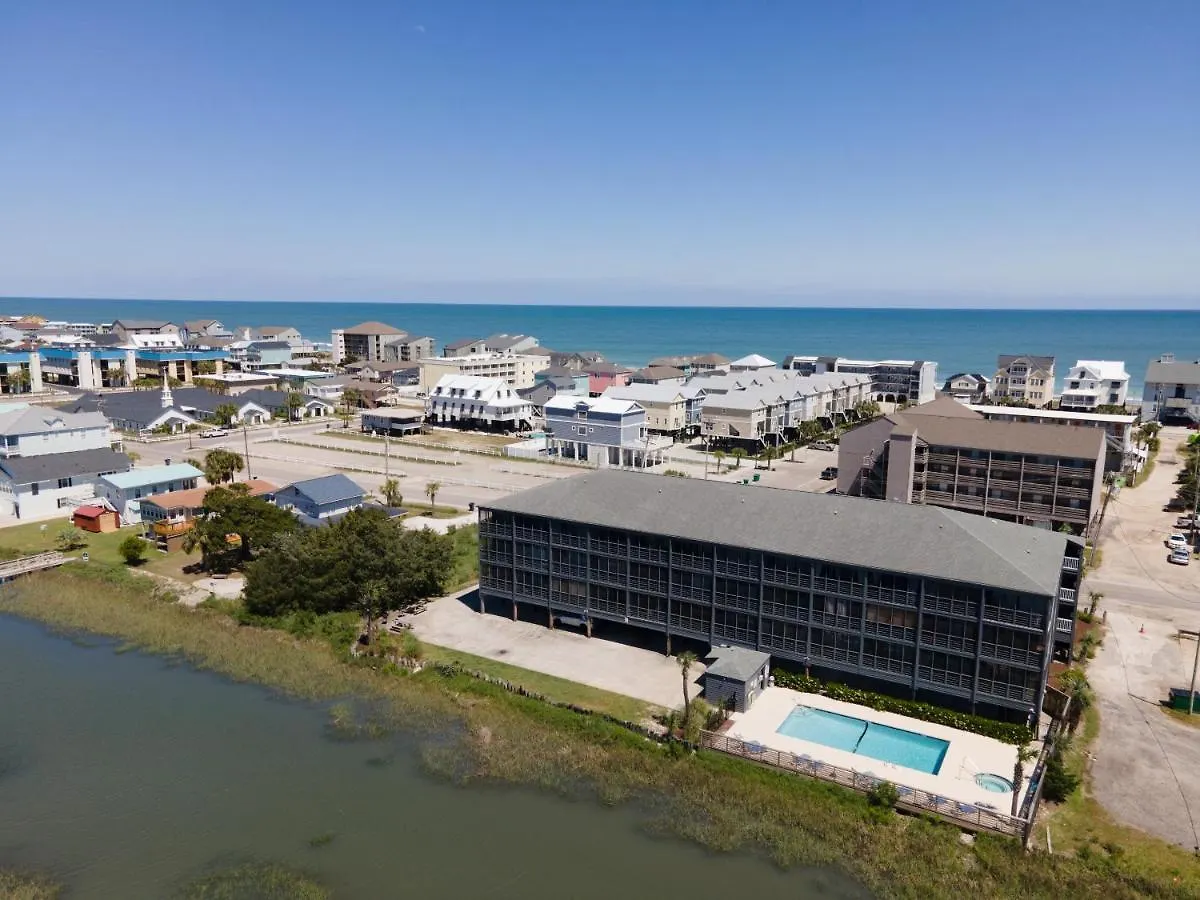 Bella Vista: Marshfront 1 Block To The Beach. Pool & Hot Tub-1st Floor Apartment Murrells Inlet