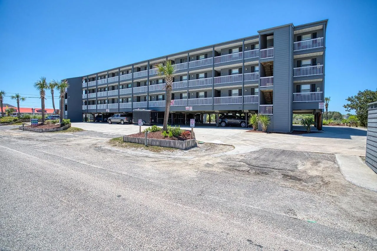 Apartment Bella Vista: Marshfront 1 Block To The Beach. Pool & Hot Tub-1st Floor *