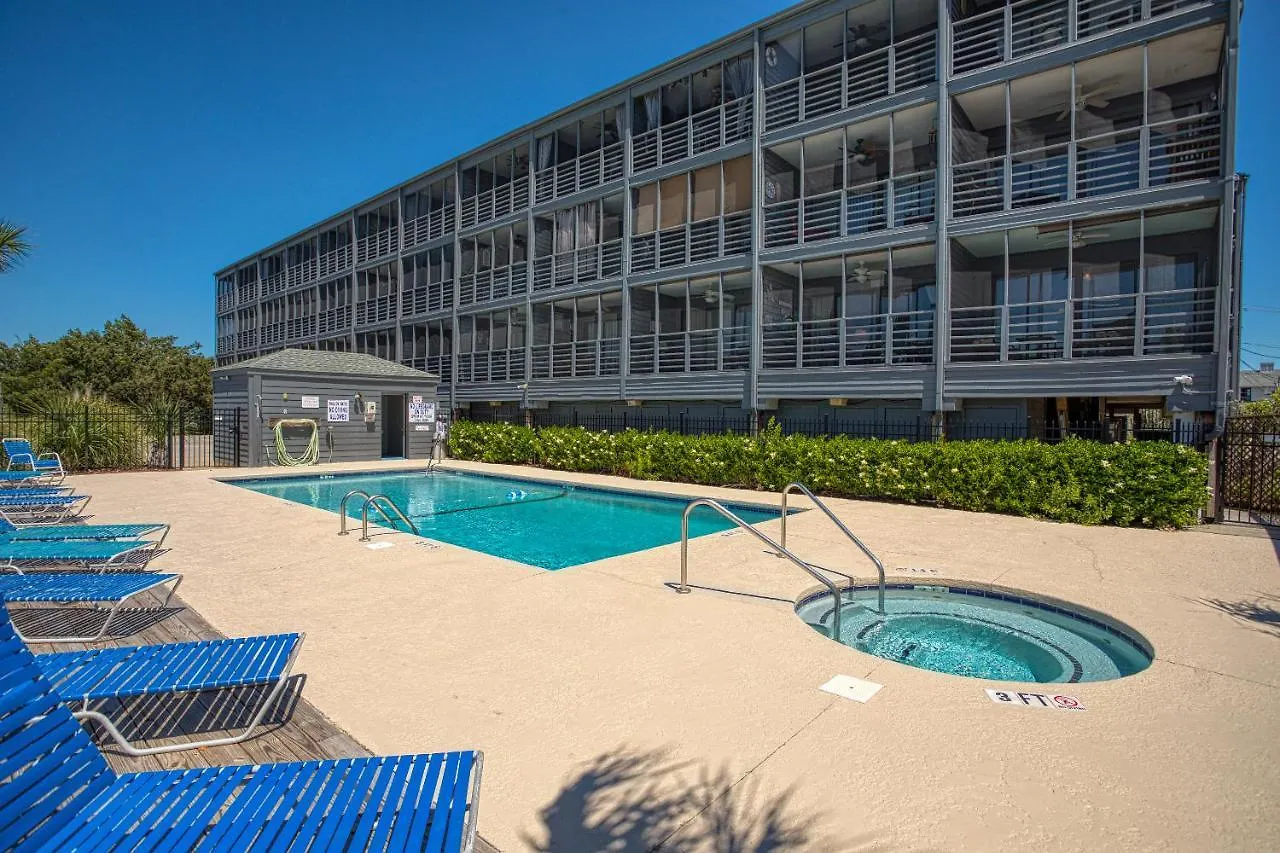 Bella Vista: Marshfront 1 Block To The Beach. Pool & Hot Tub-1st Floor Apartment Murrells Inlet