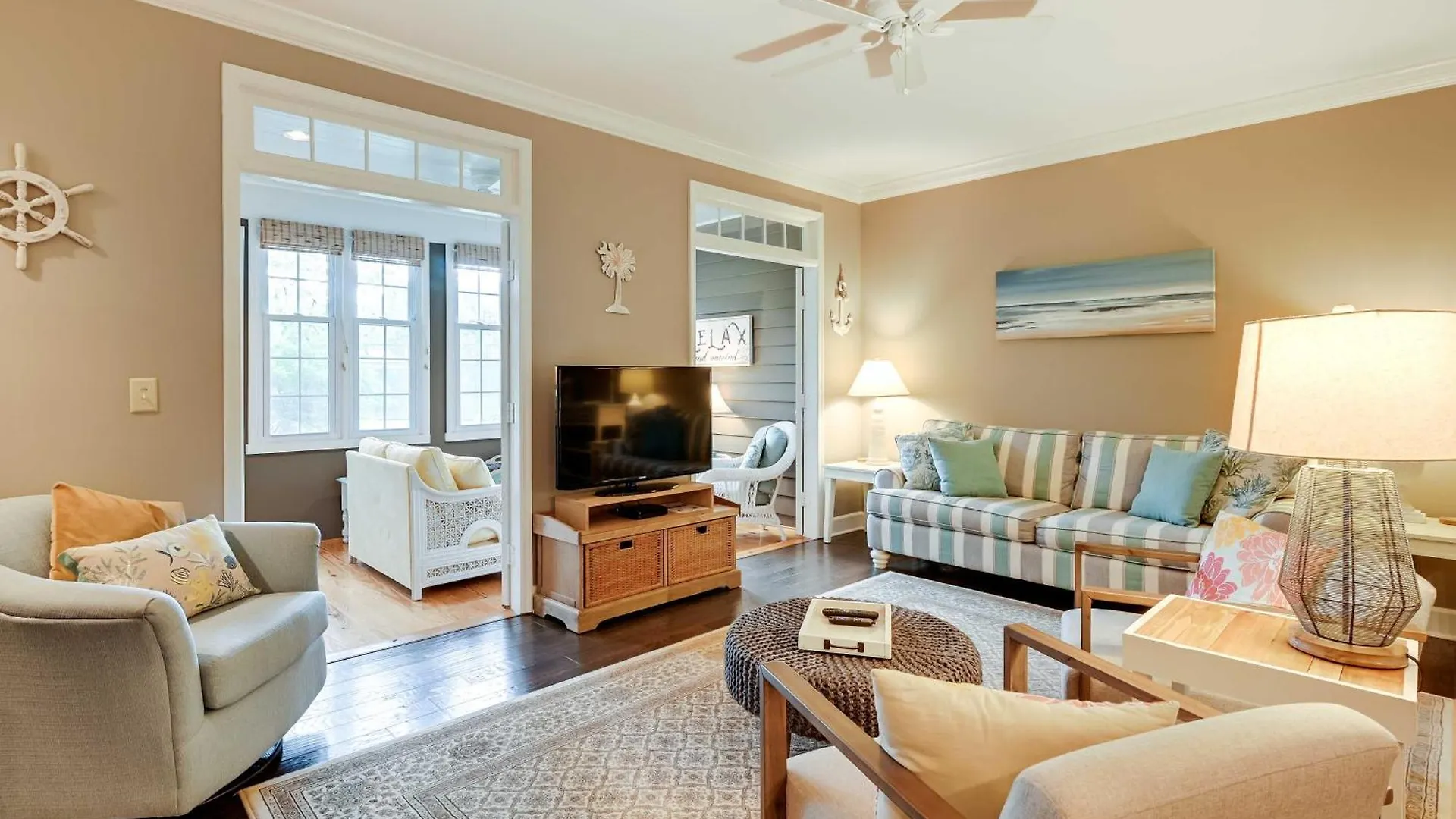 Holiday home Charming Near Golf Courses And Marsh Walk!