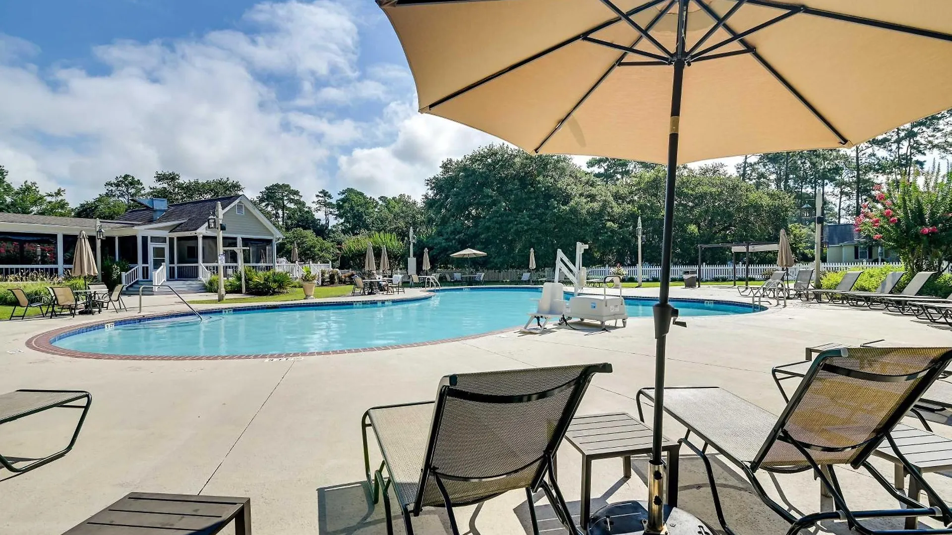 Charming Near Golf Courses And Marsh Walk! * Murrells Inlet