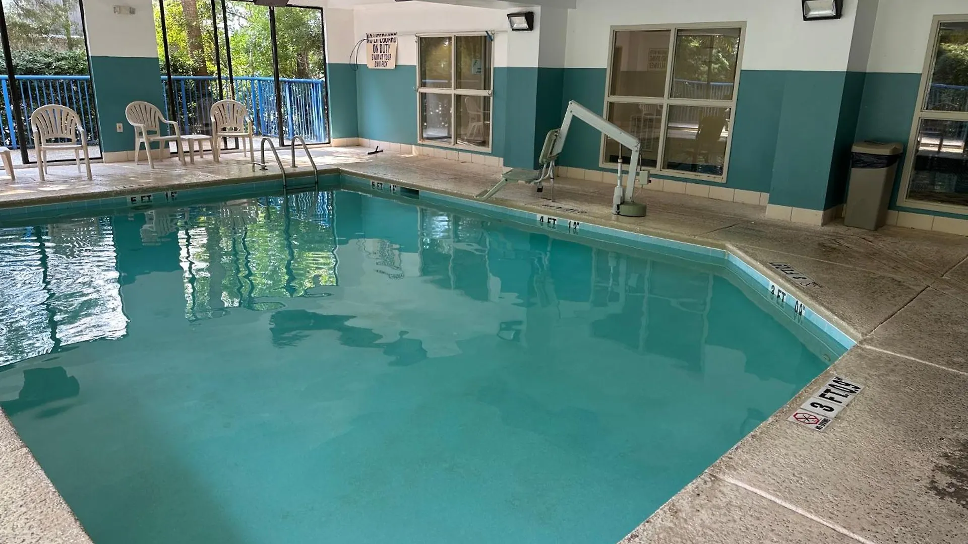 Country & By Radisson, Murrells Inlet, Sc 3*
