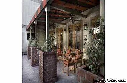 Hotel Willow