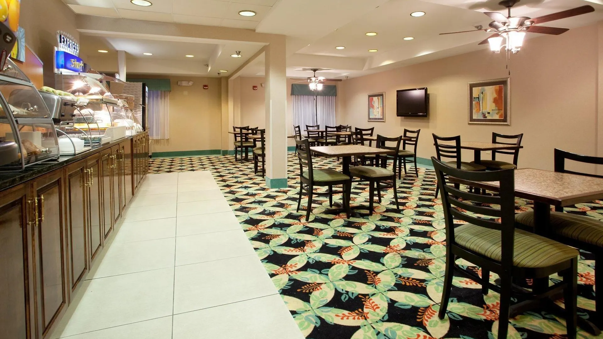 Country & By Radisson, Murrells Inlet, Sc