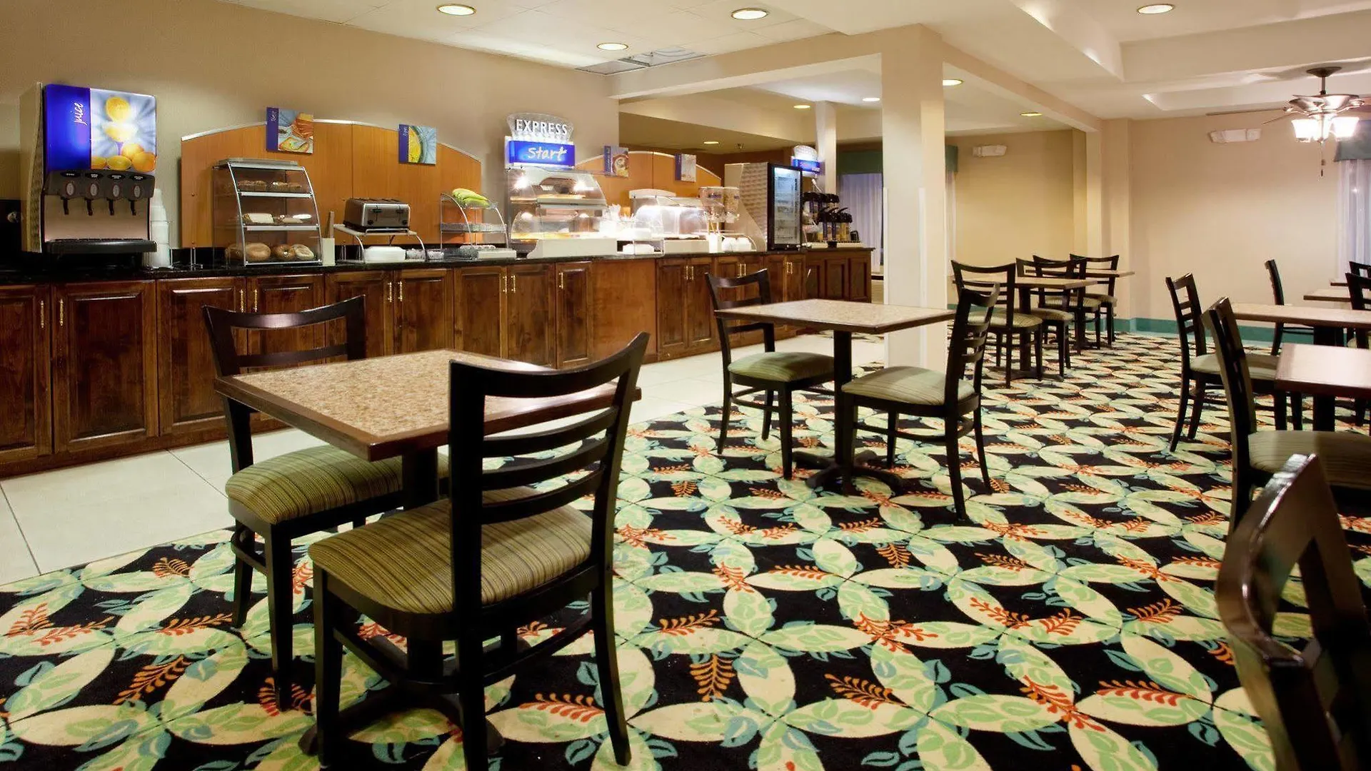 Country & By Radisson, Murrells Inlet, Sc 3*