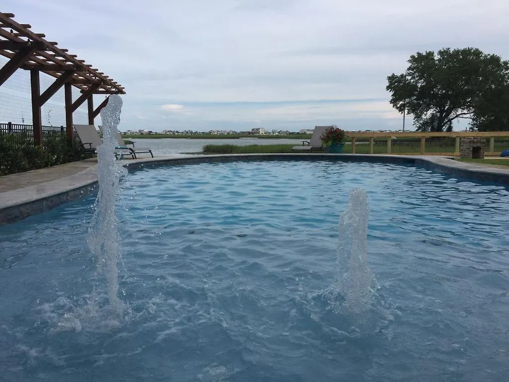 Waterside Retreat Bed & Breakfast 3*